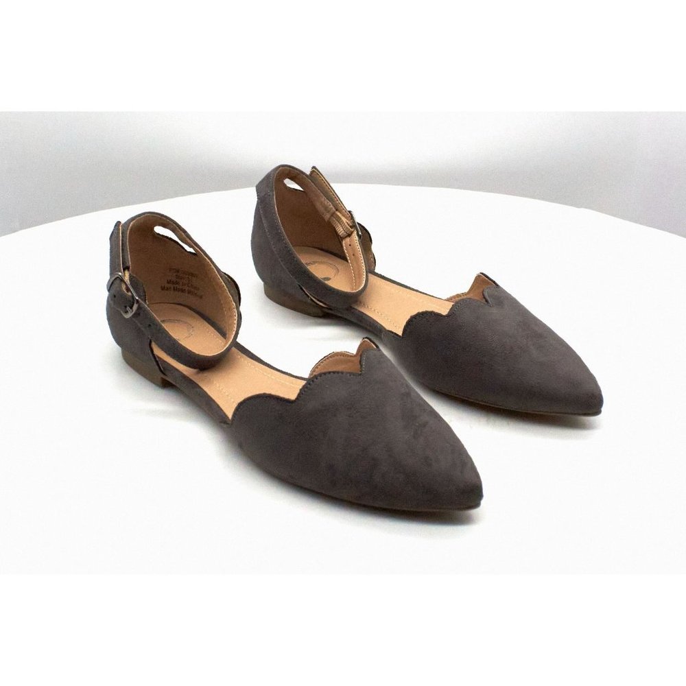 Journee Collection Women's Lana Flats Women's Shoes - Picture 1 of 8